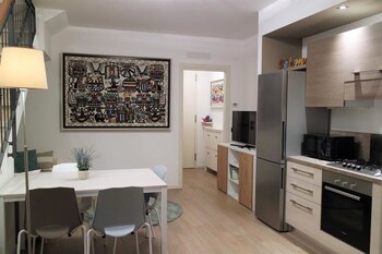 Aurora Tower Apartment In-Room Kitchen