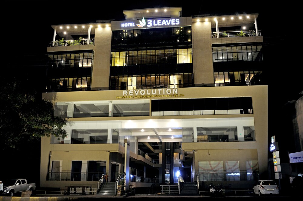 Hotel 3 Leaves Kolhapur Hotel Front - Evening/Night
