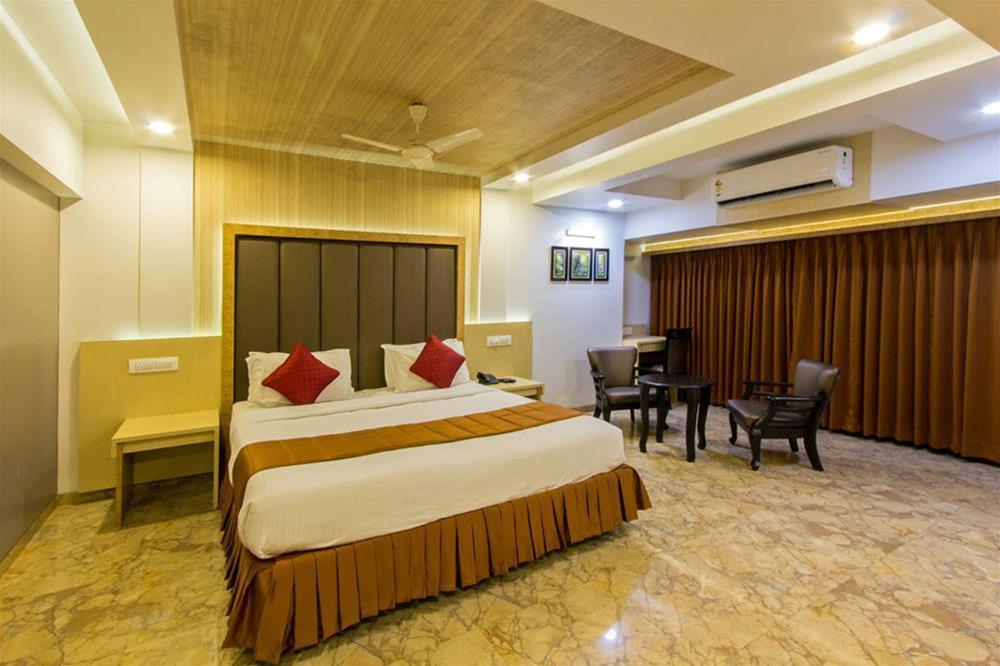 Zo Rooms Palm Beach Road Belapur (زو رومز پالم بیچ رواد بلاپور) 