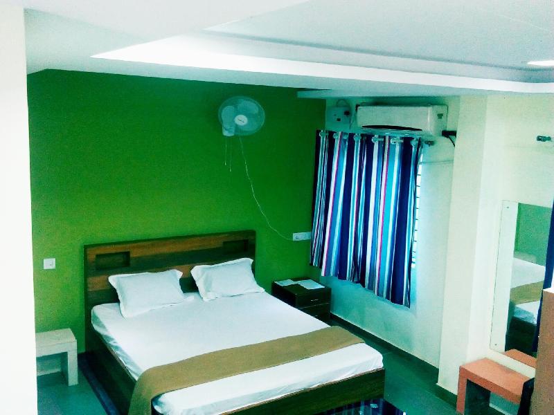 Hotel Vns Lodging & Boarding 