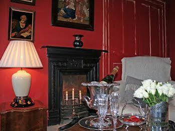 Oak House No.1 