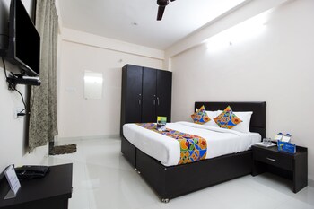 Fabhotel Grand Valley Rajiv Gandhi Circle Featured Image