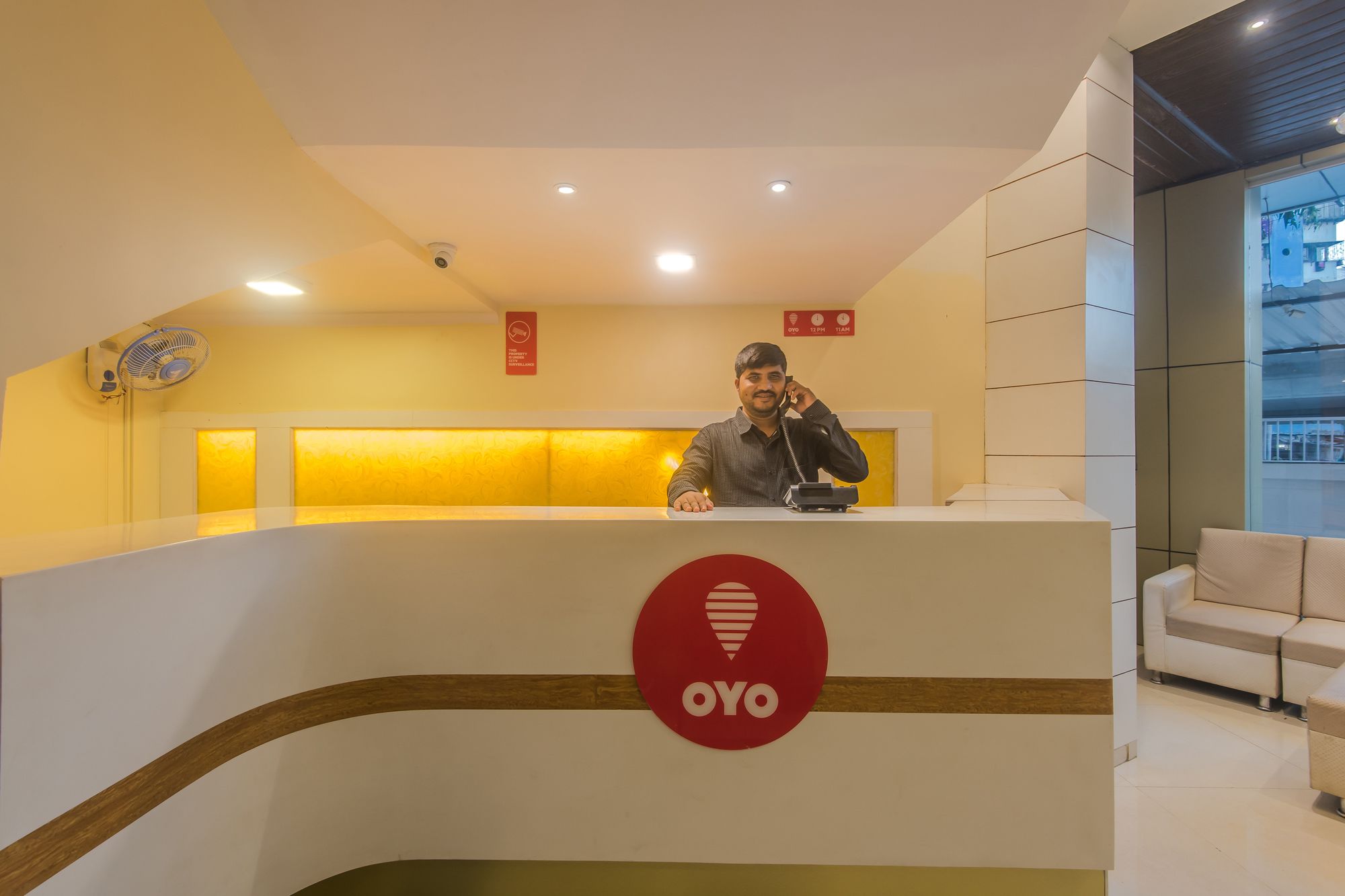 Oyo 9983 Hotel Golden Park 