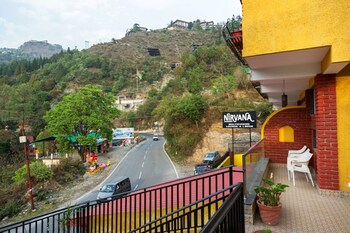 Nirvana Lodge & Lounge Mussoorie Lobby