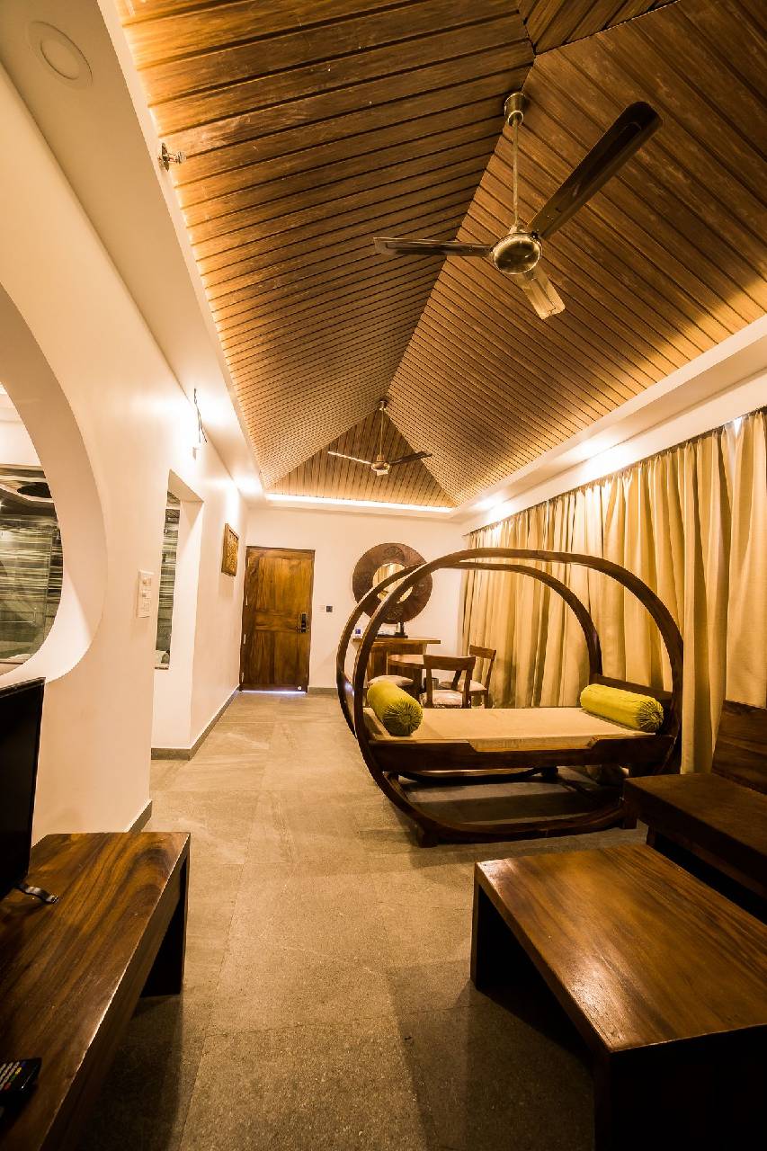 Deep Woods Resort 