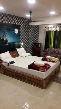 Dev Mahal Guestroom