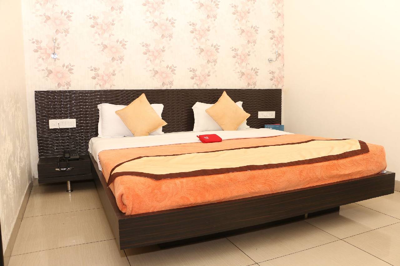 Oyo Rooms Chaura Bazaar Sanglan Shivala 