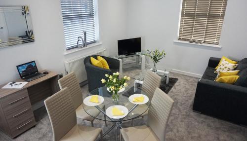 The Lovell Apartment 