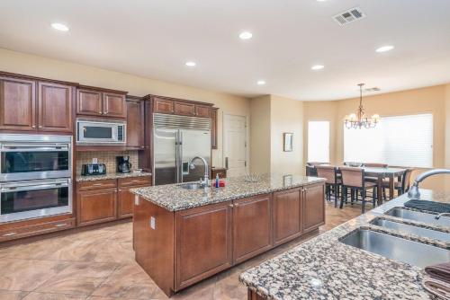 Villa Heath Spectacular Compound 