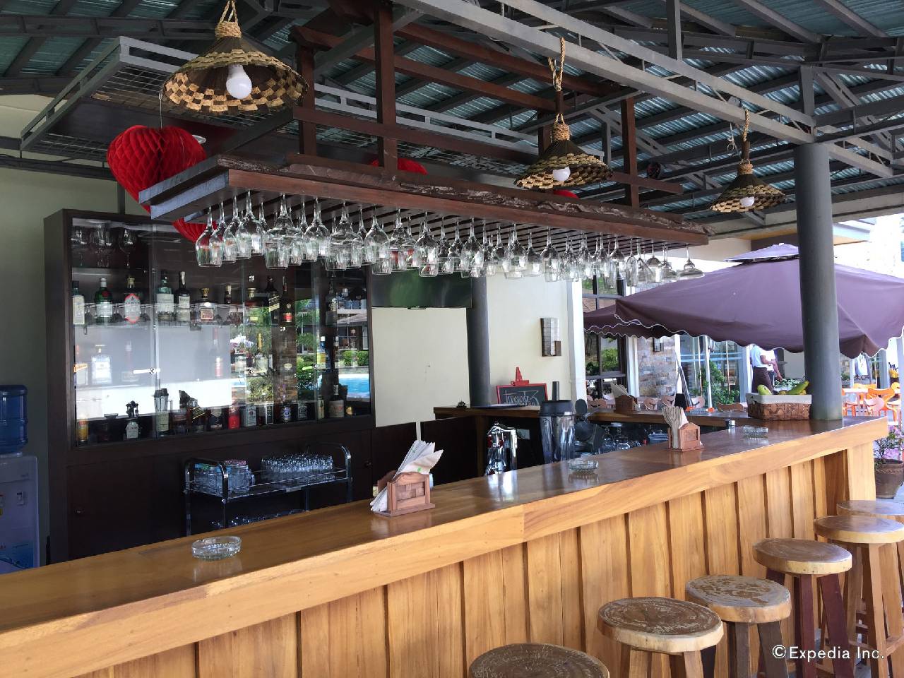 Coron Soleil Express Hotel (كورون سولیل اکسپرس هتل) 