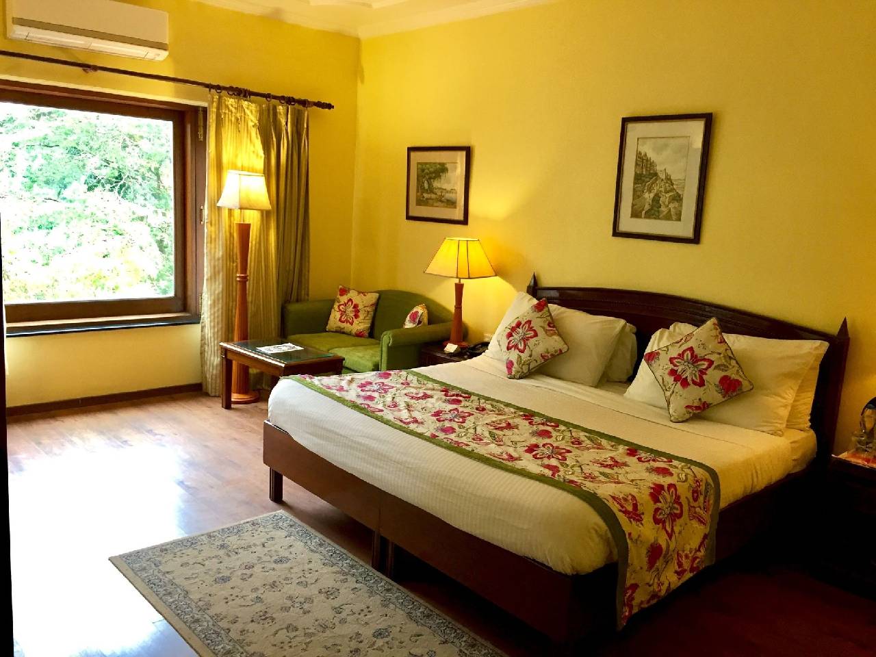 Welcomheritage Kasmanda Palace 
