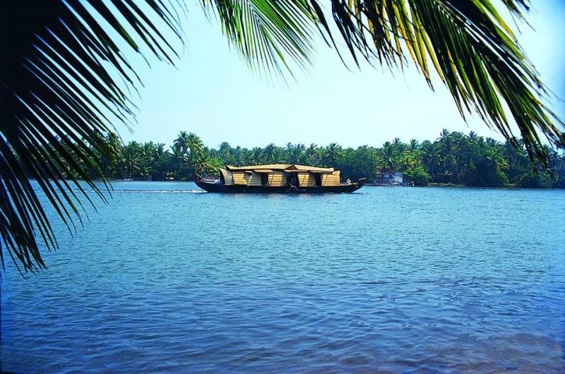 Sea Breeze Beach Homestay 