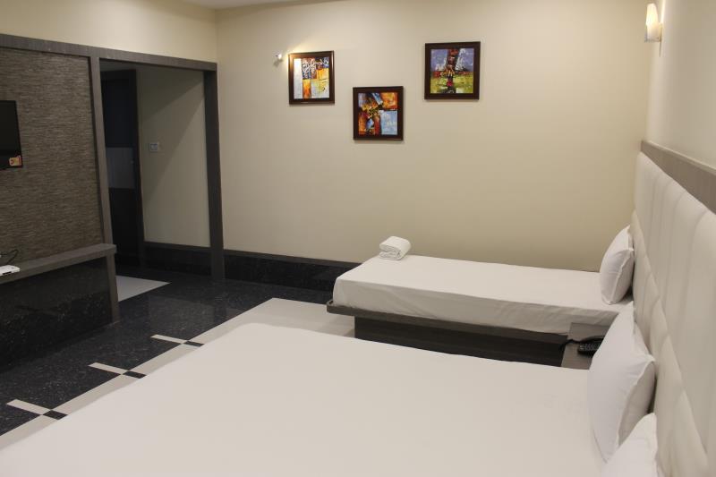 Hotel Anmol Classic 