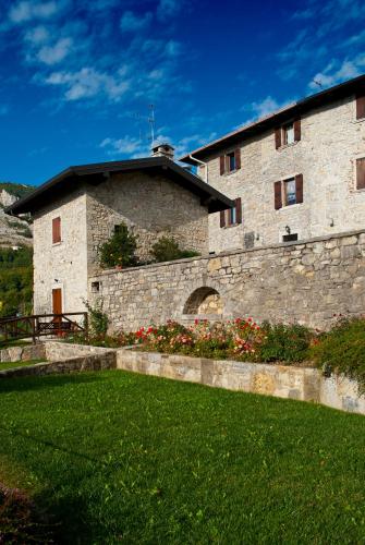 Ca' Baetti B&b L'antico Borgo (كا باتی ب&ب لانتیكو بورگو) 