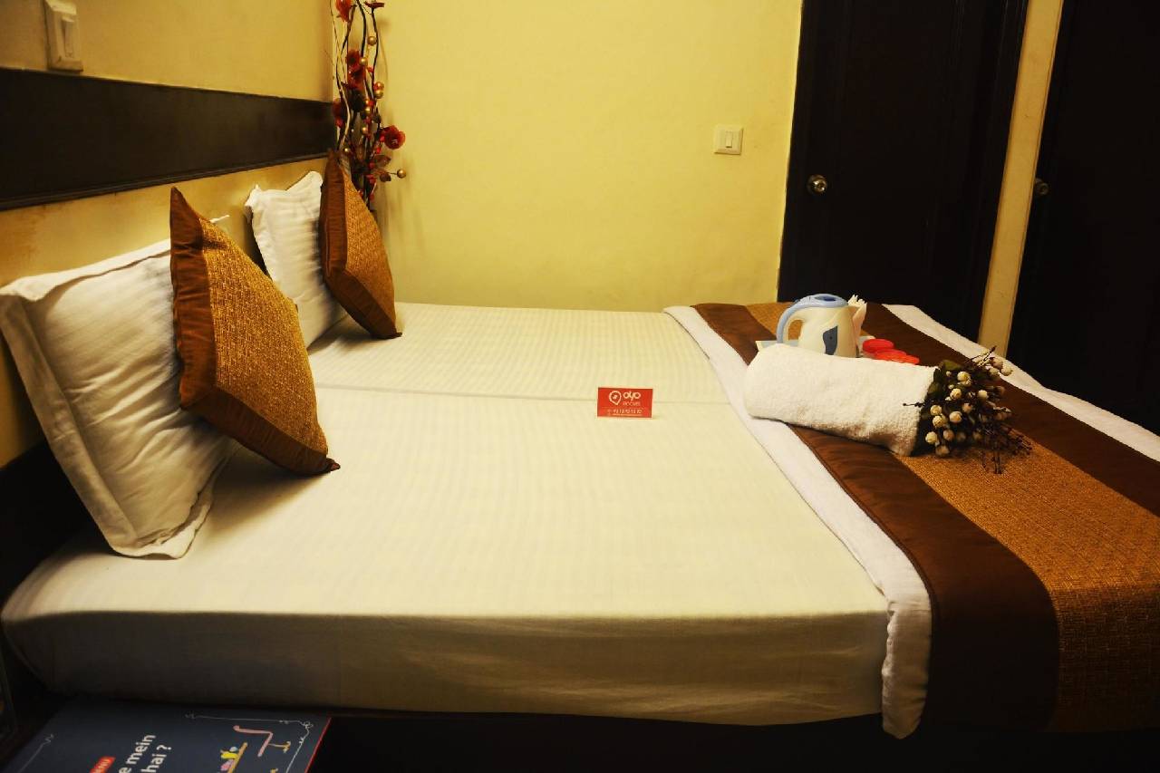 Oyo Rooms Sikanderpur Metro (اویو رومز سیكاندرپور مترو) 