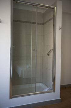 Hostal Y Apartamentos Ripoll 