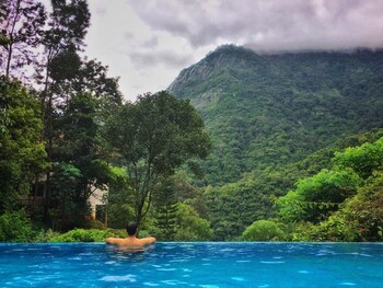 Mookanana Resort Indoor/Outdoor Pool