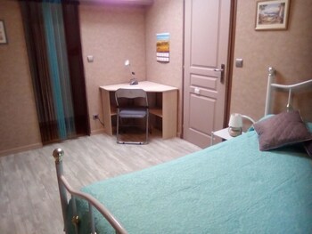 Apartment With In Bar Le Duc With Wonderful City View And (آپارتمان با این بار ل دوك با ووندرفول سیتی ویو اند) Guestroom Apartment With In Bar Le Duc With Wonderful City View And (آپارتمان با این بار ل دوك با ووندرفول سیتی ویو اند) Guestroom