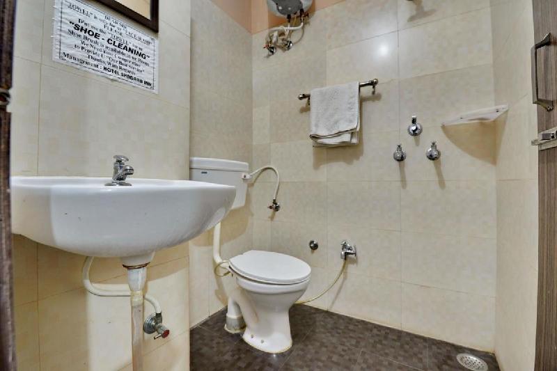 Hotel Shadaab Inn 