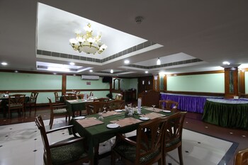 Mayura Residency Restaurant