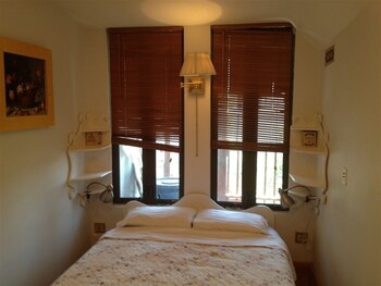 Herbivorian House Guestroom