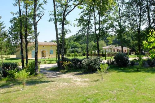 Orée Des Bois (اورé دس بویس) 