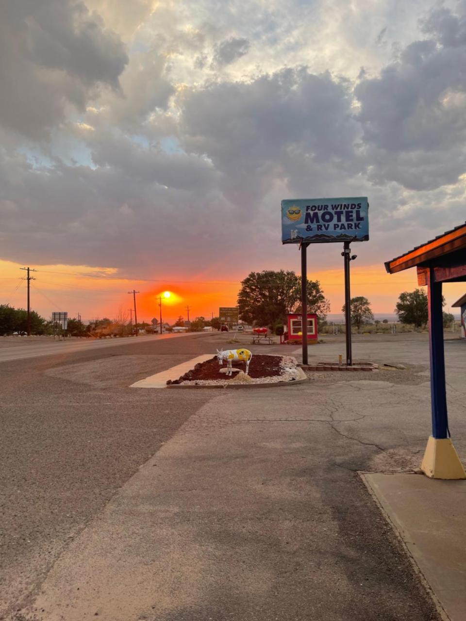 Four Winds Motel - featured photo
