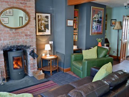 Elm Cottage 