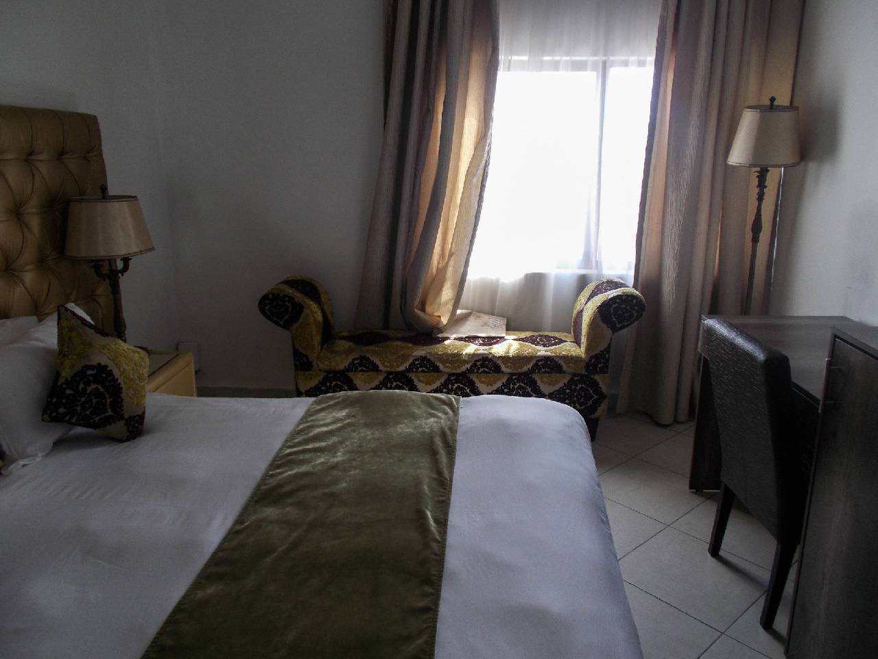 Tecla Hotel 