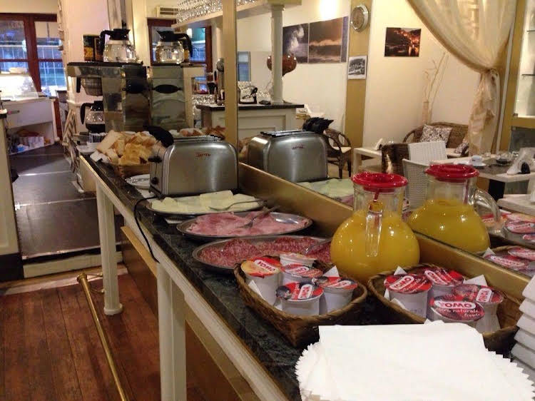 Lyric Hotel Levanto 