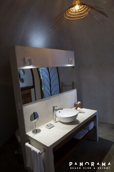 Panorama Beach Club & Resort Adults Only Bathroom