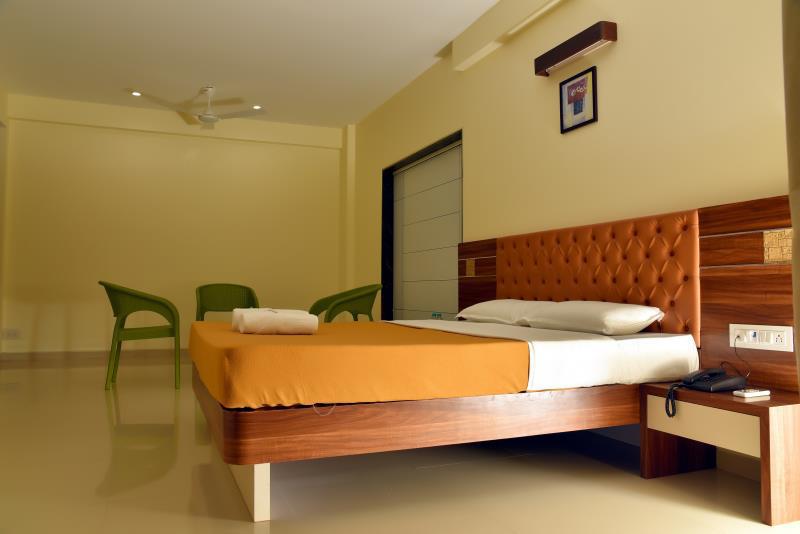 Hotel Sadhana Executive Dapoli 