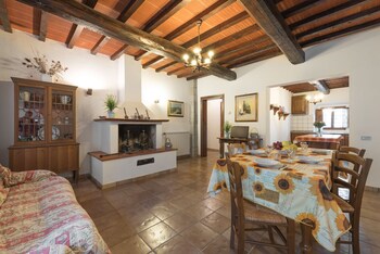 Agriturismo Casa Passerini A Firenze In-Room Dining