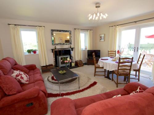 Henbere Farm B&b 