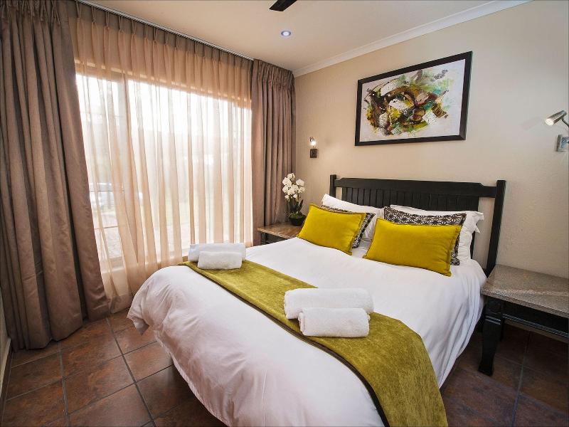 Seasons Sport and Spa Book Your Dream SelfCatering or Bed and