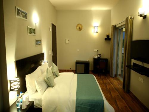 Anandam Clarks Inn Suites Vrindavan 
