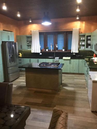 Lujosa Casa En Jarabacoa (لوجوسا كاسا ان جاراباكوا) 