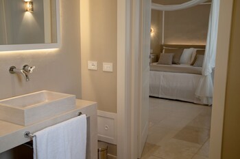 Monun Hotel Spa & Restaurant Bathroom