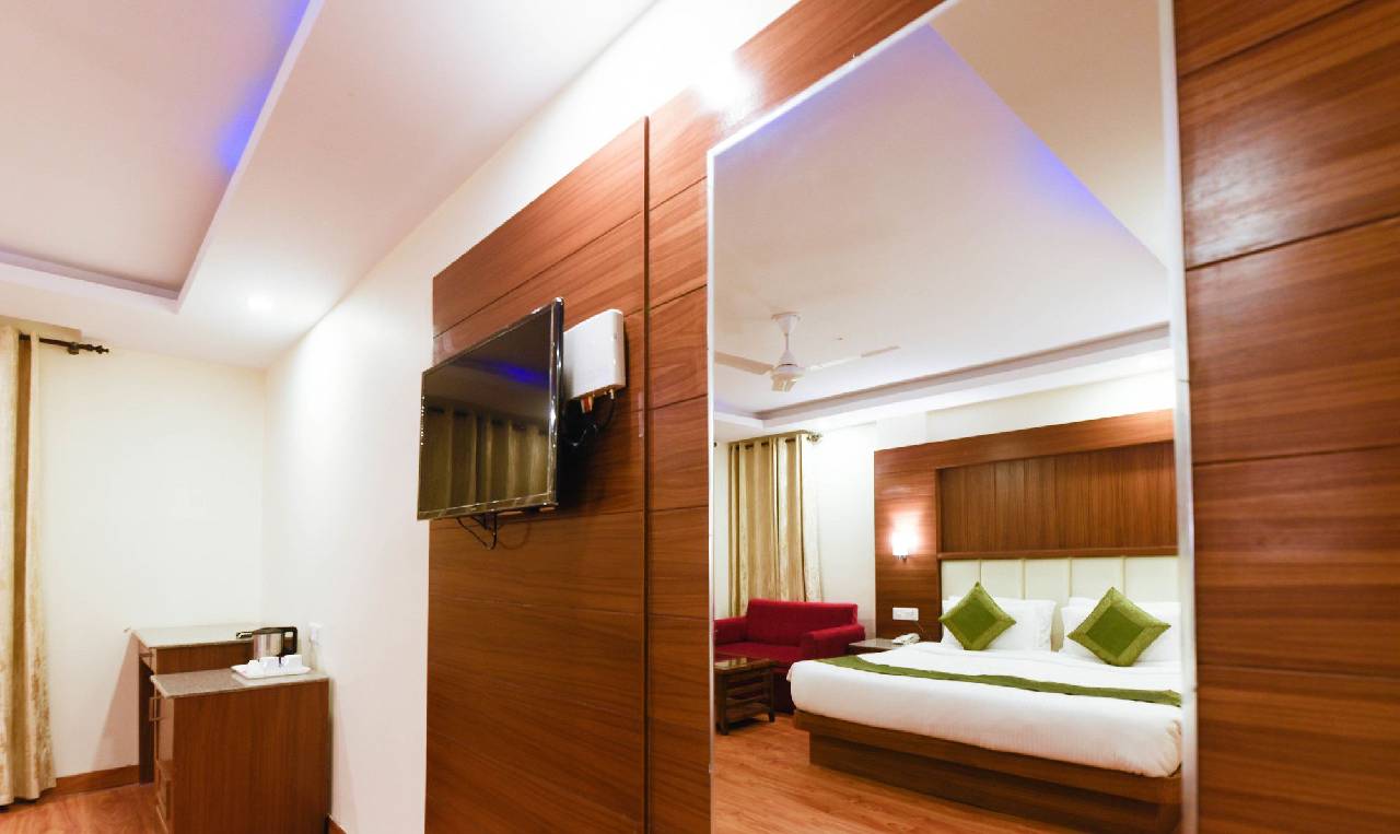 Treebo Nand Residency 