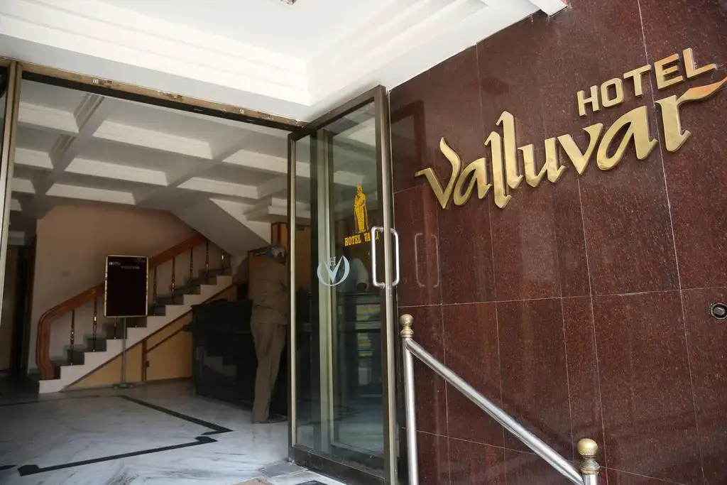 Hotel Valluvar 