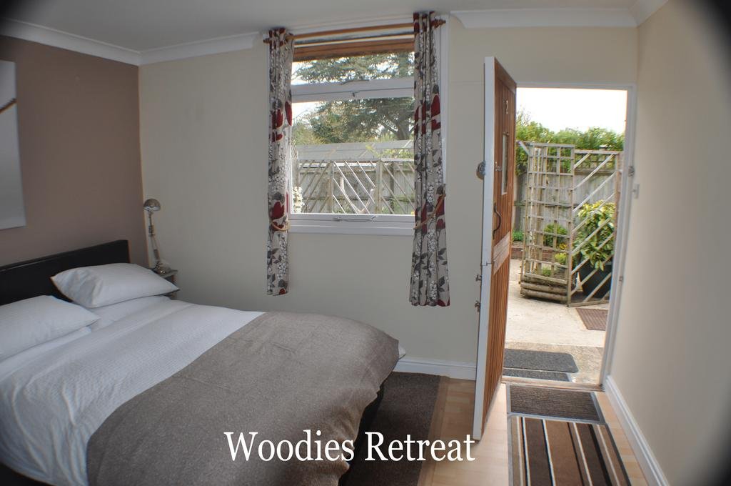 Pond View Lodge 