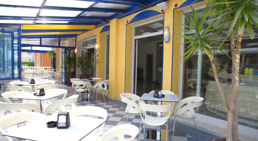 Hotel Bristol 