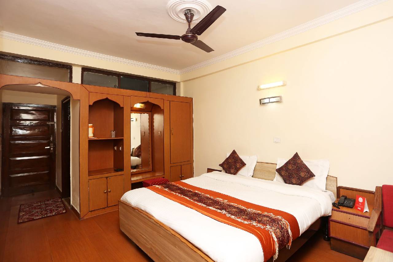 Oyo 3639 Hotel Pioneer 