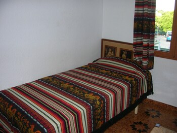 Apartamentos Ranas Guestroom