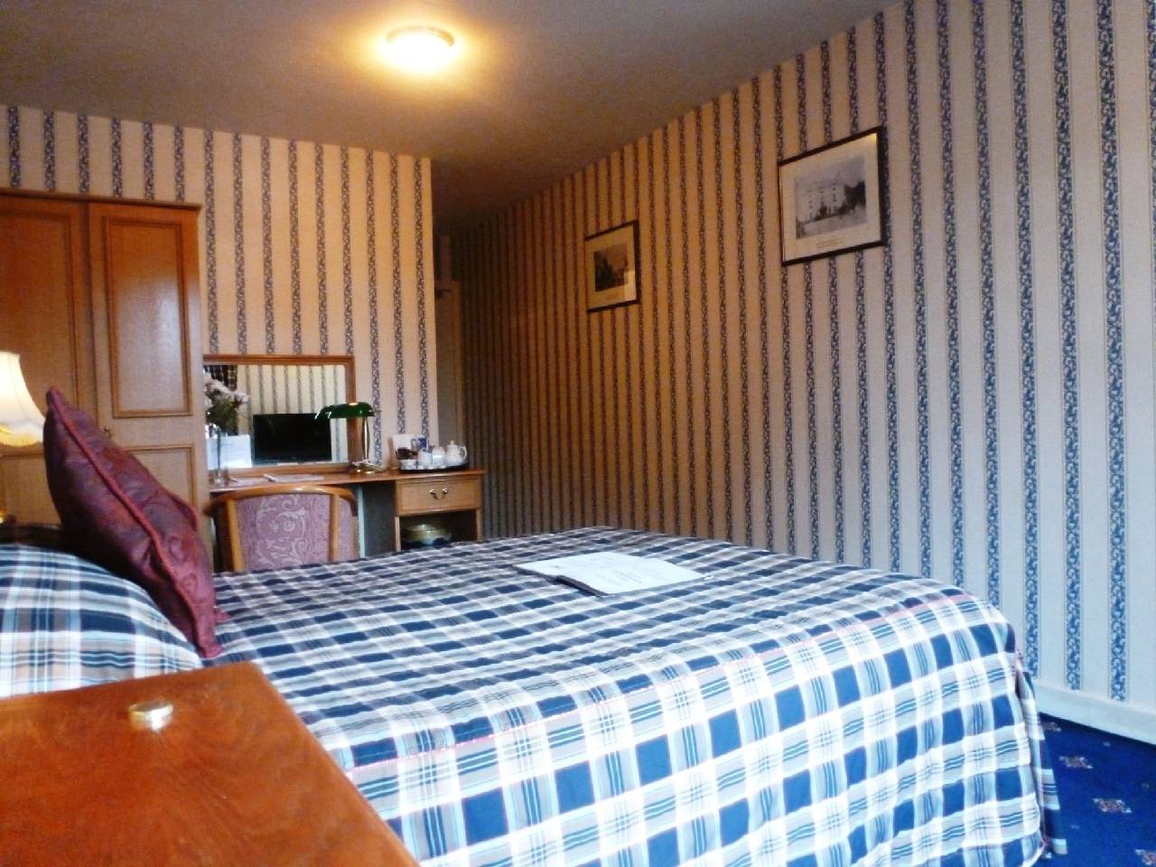 Moulin Hotel (مولین هتل) 