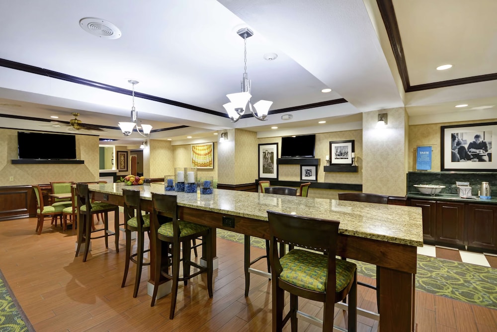 Hampton Inn Corpus Christi Northwest I 37 - photo 2