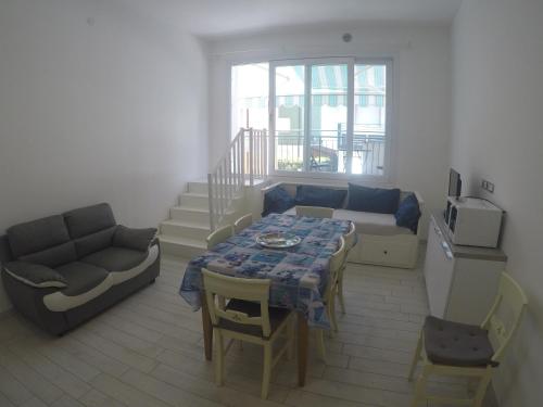 2018 Blanco New Apartament 