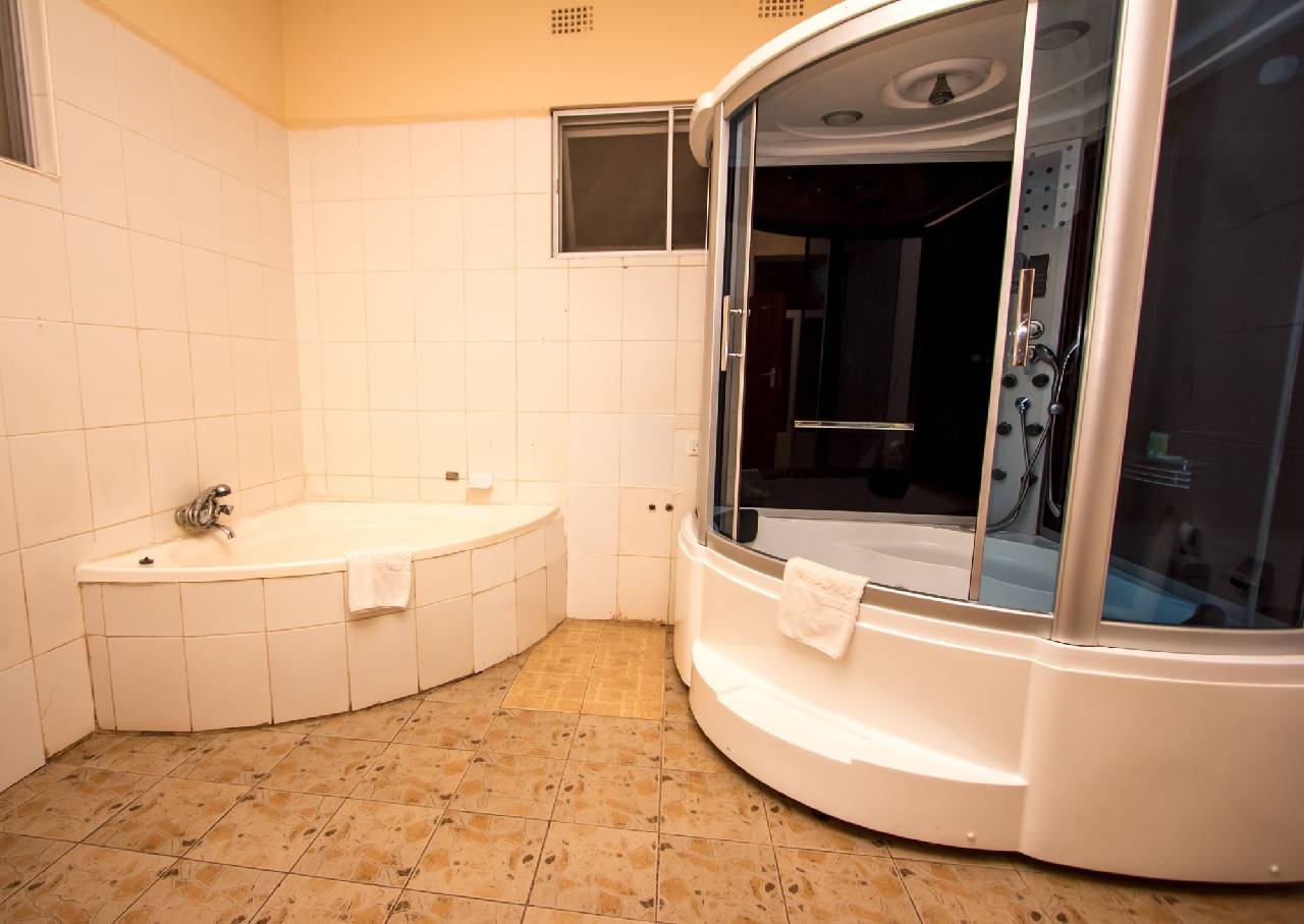 Mika Hotel Kabulonga 