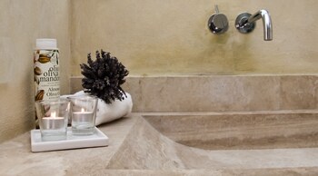 Borgo Iesolana Bathroom