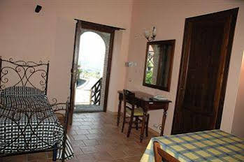 Agriturismo Borgo San Nicolao 